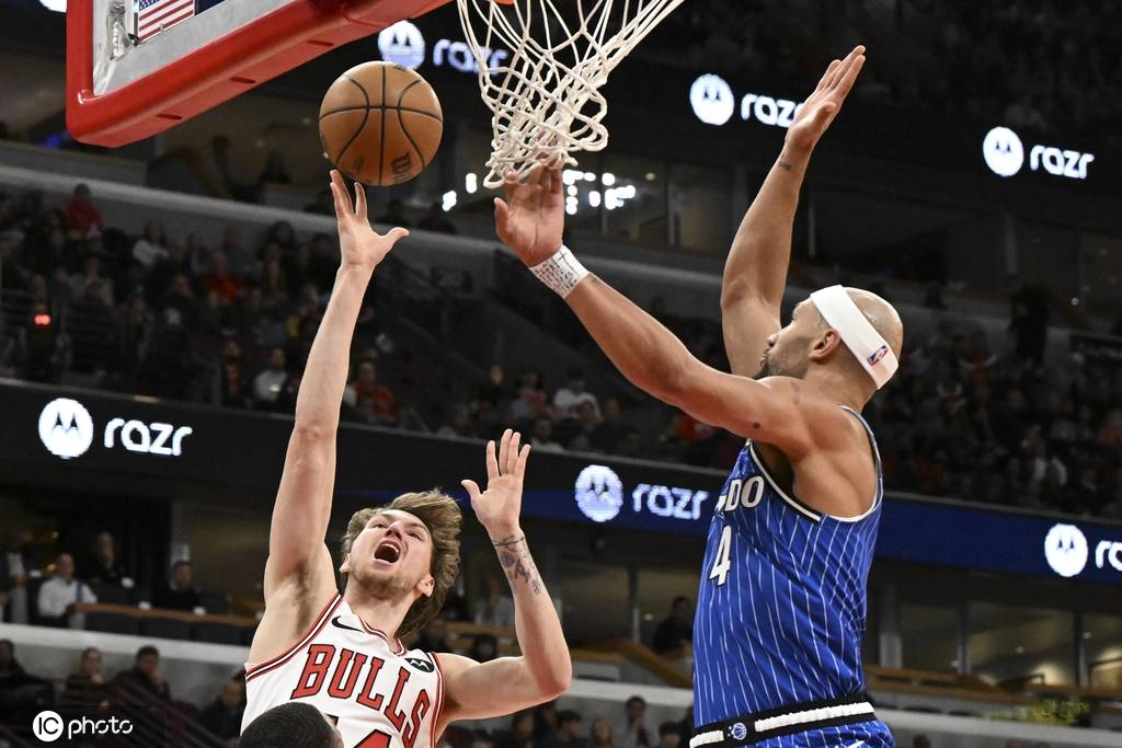 瓦格纳25分班凯罗14+9+7 魔术6人上双大胜公牛